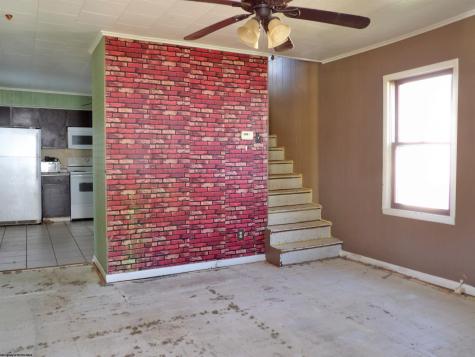 315 Sycamore Avenue Moundsville WV 26041