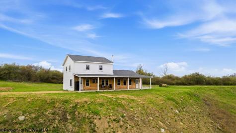 1722 Barbour Pike Mount Clare WV 26301