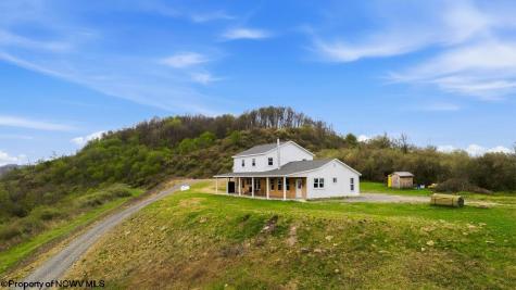 1722 Barbour Pike Mount Clare WV 26301