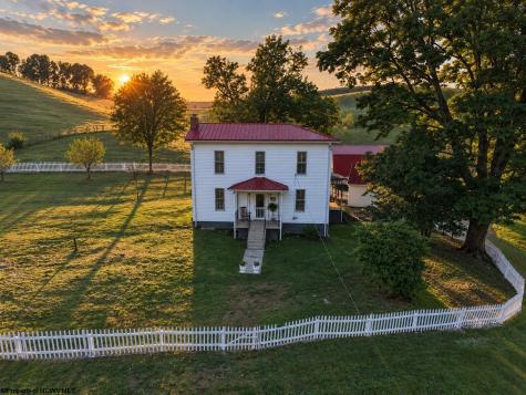 623 Hackers Creek Road Buckhannon WV 26201