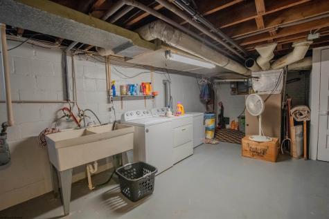 80 Mullen Street Uniontown PA 15401