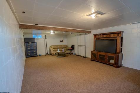80 Mullen Street Uniontown PA 15401