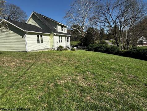 172 Firehouse Road Fairmont WV 26554-0000