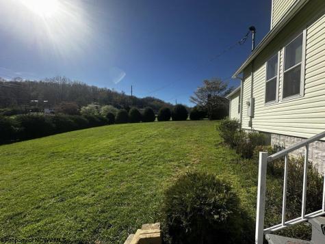 172 Firehouse Road Fairmont WV 26554-0000