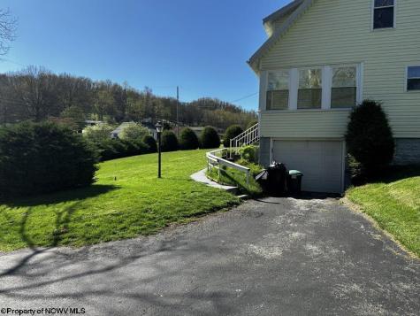172 Firehouse Road Fairmont WV 26554-0000