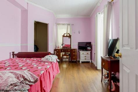 241 Clay Street Clarksburg WV 26301