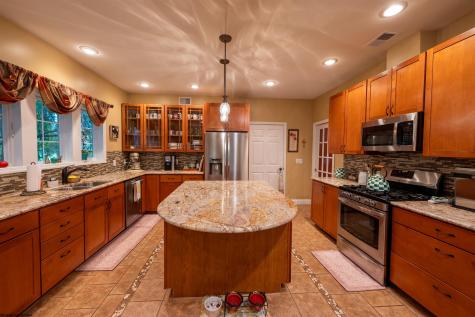 199 Gelding Avenue Bruceton Mills WV 26525