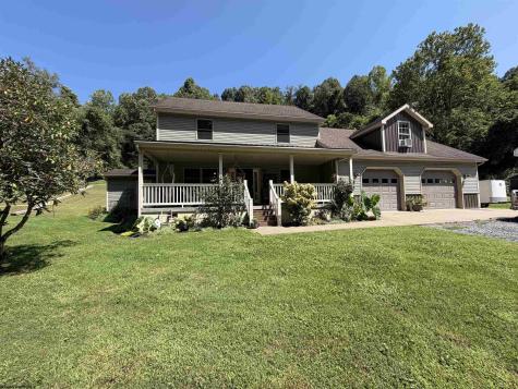 860 Bingamon Road Worthington WV 26591