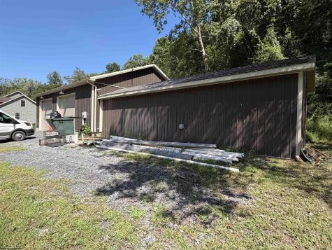 860 Bingamon Road Worthington WV 26591