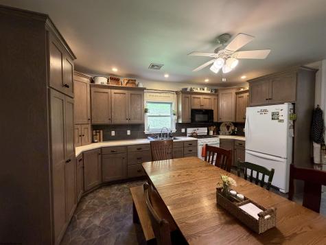 860 Bingamon Road Worthington WV 26591