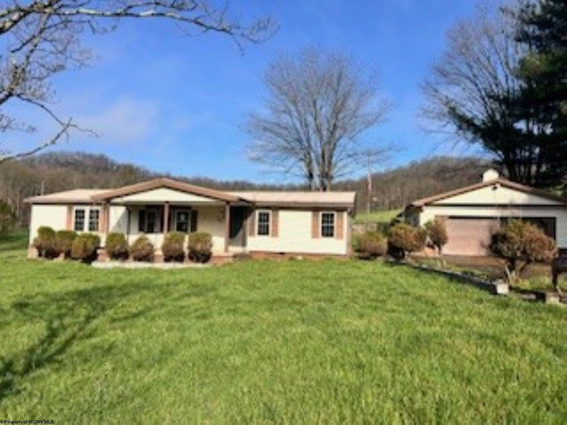 1421 Francis Mine Road Fairmont WV 26554