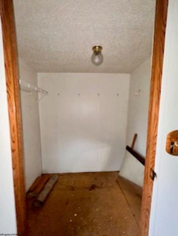 1421 Francis Mine Road Fairmont WV 26554
