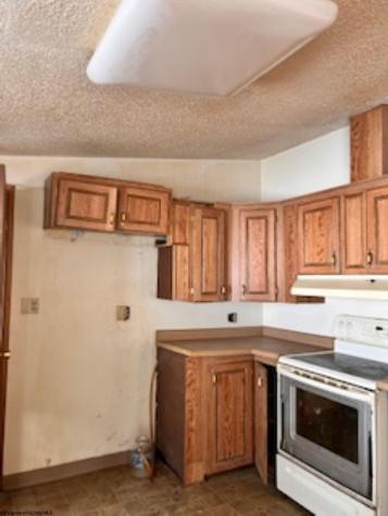 1421 Francis Mine Road Fairmont WV 26554