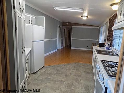 1076 Kingwood Pike Morgantown WV 26508