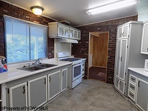 1076 Kingwood Pike Morgantown WV 26508