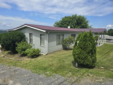 1076 Kingwood Pike Morgantown WV 26508