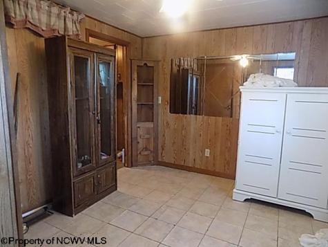 1076 Kingwood Pike Morgantown WV 26508