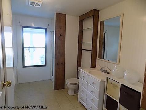 1076 Kingwood Pike Morgantown WV 26508