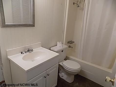 1076 Kingwood Pike Morgantown WV 26508