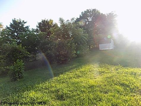 1076 Kingwood Pike Morgantown WV 26508