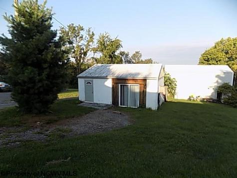 1076 Kingwood Pike Morgantown WV 26508