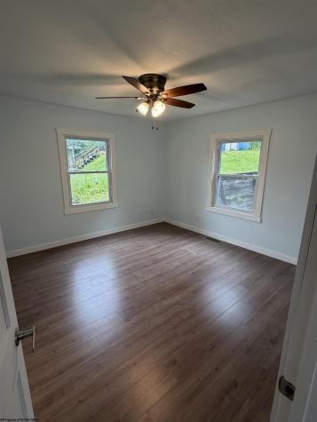 486 Spruce Street Thomas WV 26292