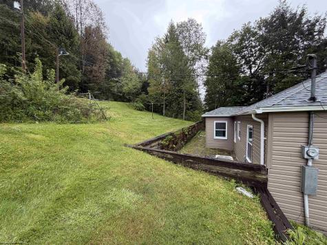 486 Spruce Street Thomas WV 26292
