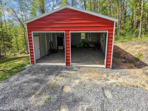 247 Riggs Lane Buckhannon WV 26201