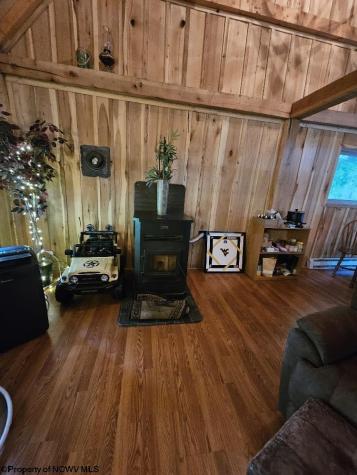 3011 Crooked Run Road Alum Bridge WV 26321