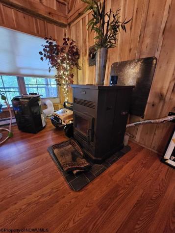 3011 Crooked Run Road Alum Bridge WV 26321