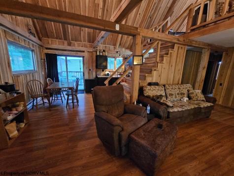3011 Crooked Run Road Alum Bridge WV 26321