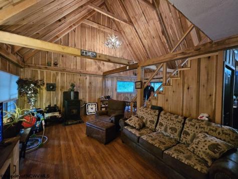 3011 Crooked Run Road Alum Bridge WV 26321