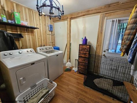 3011 Crooked Run Road Alum Bridge WV 26321