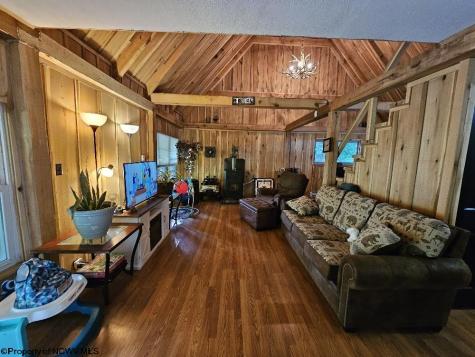 3011 Crooked Run Road Alum Bridge WV 26321