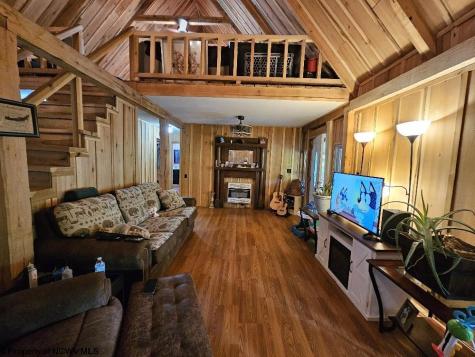 3011 Crooked Run Road Alum Bridge WV 26321