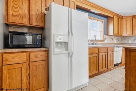 559 Hornors Run Road Shinnston WV 26431