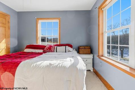 559 Hornors Run Road Shinnston WV 26431