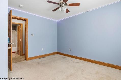 559 Hornors Run Road Shinnston WV 26431