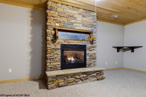559 Hornors Run Road Shinnston WV 26431