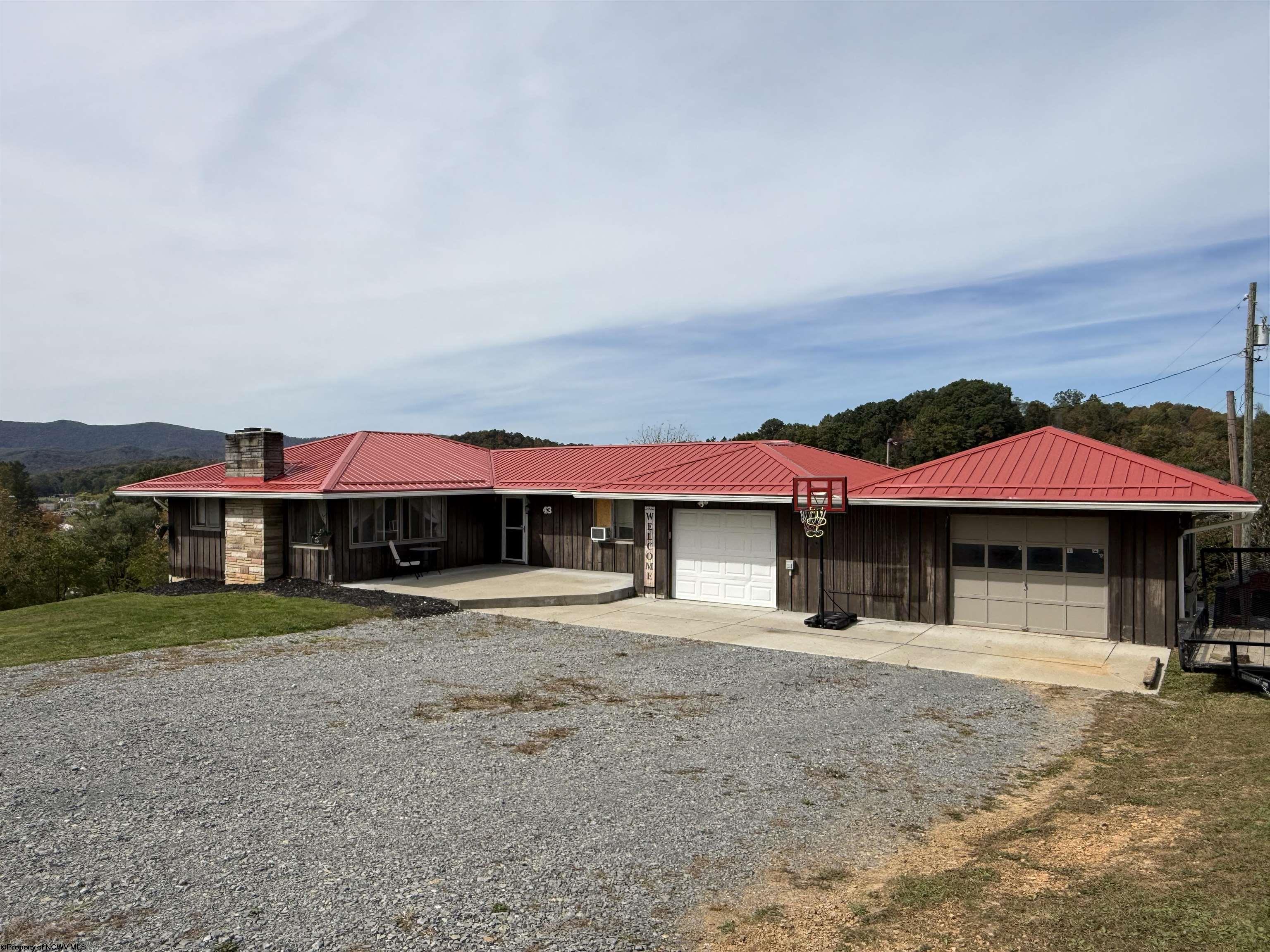 43 Gwenendolyn Drive Elkins WV 26241