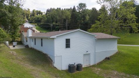 2 Club View Drive Fairmont WV 26554