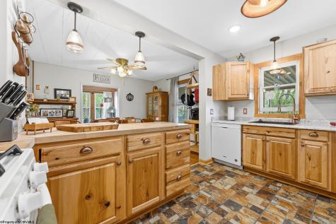 14 Globe Avenue Morgantown WV 26501
