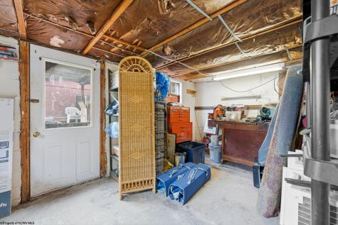 14 Globe Avenue Morgantown WV 26501