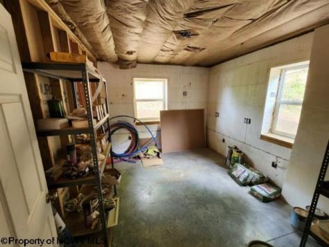 4679 Georgetown Road Horner WV 26372