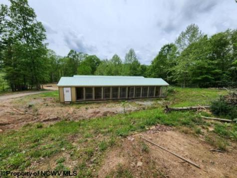 4679 Georgetown Road Horner WV 26372