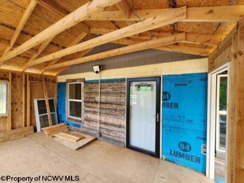 4679 Georgetown Road Horner WV 26372