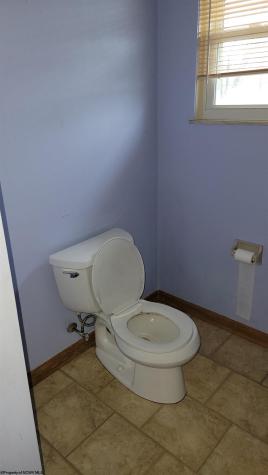 111 Pinewood Avenue Bridgeport WV 26330