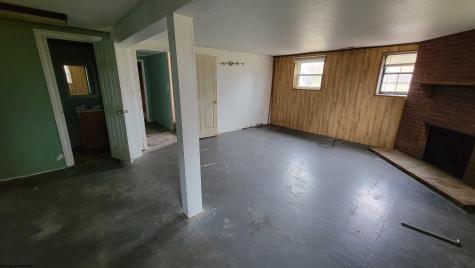 111 Pinewood Avenue Bridgeport WV 26330