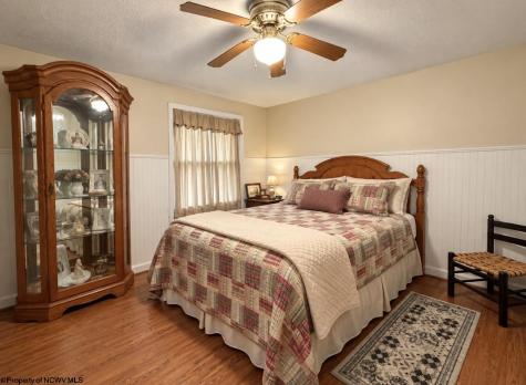 2568 Sycamore Lick Road Jane Lew WV 26378