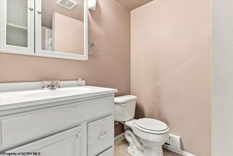 71 Greenwood Drive Aurora WV 26705
